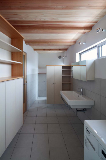 Kamigamo House Bathroom Japanese Design