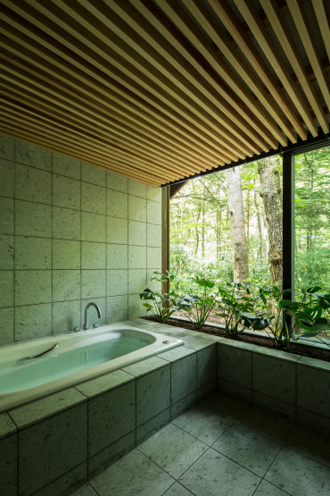 House in Kashimanomori Bathroom Japanese Design