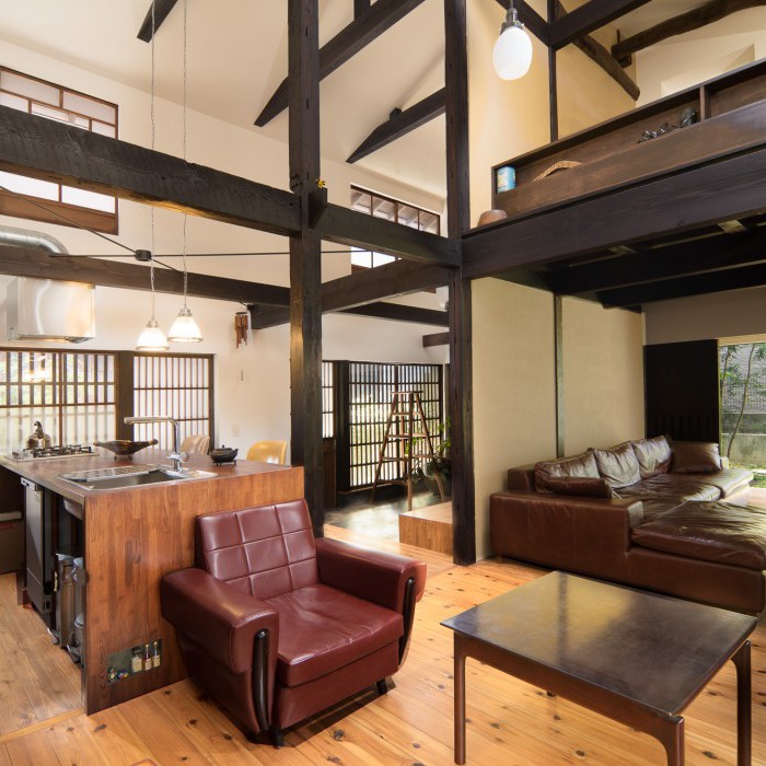House in Nagakura-cho Dining and Living Room Interior
